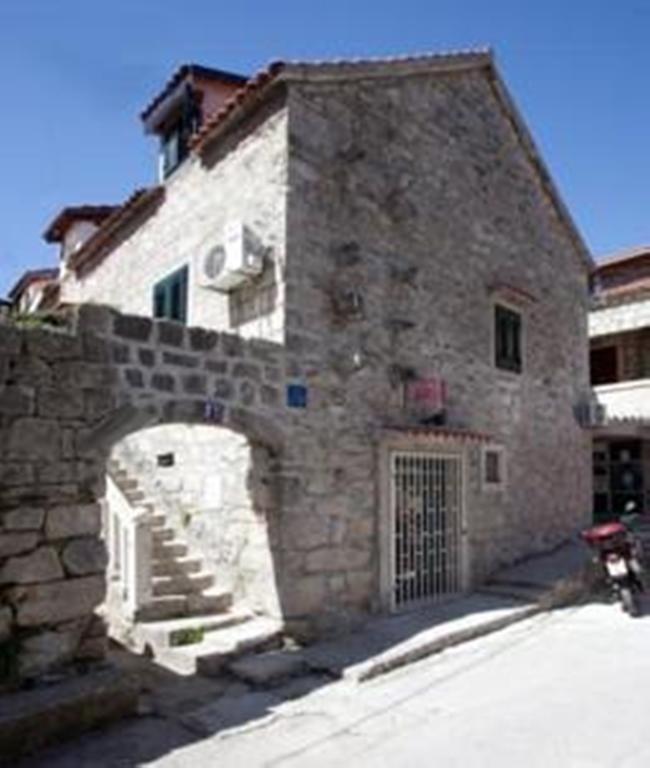 Apartments Bepina- 5 Mins From The Center Σπλιτ Δωμάτιο φωτογραφία