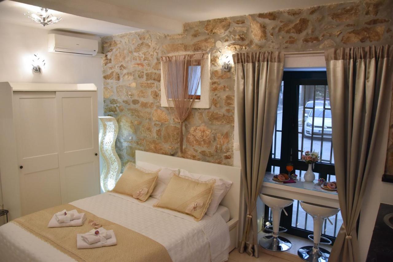 Apartments Bepina- 5 Mins From The Center Σπλιτ Εξωτερικό φωτογραφία