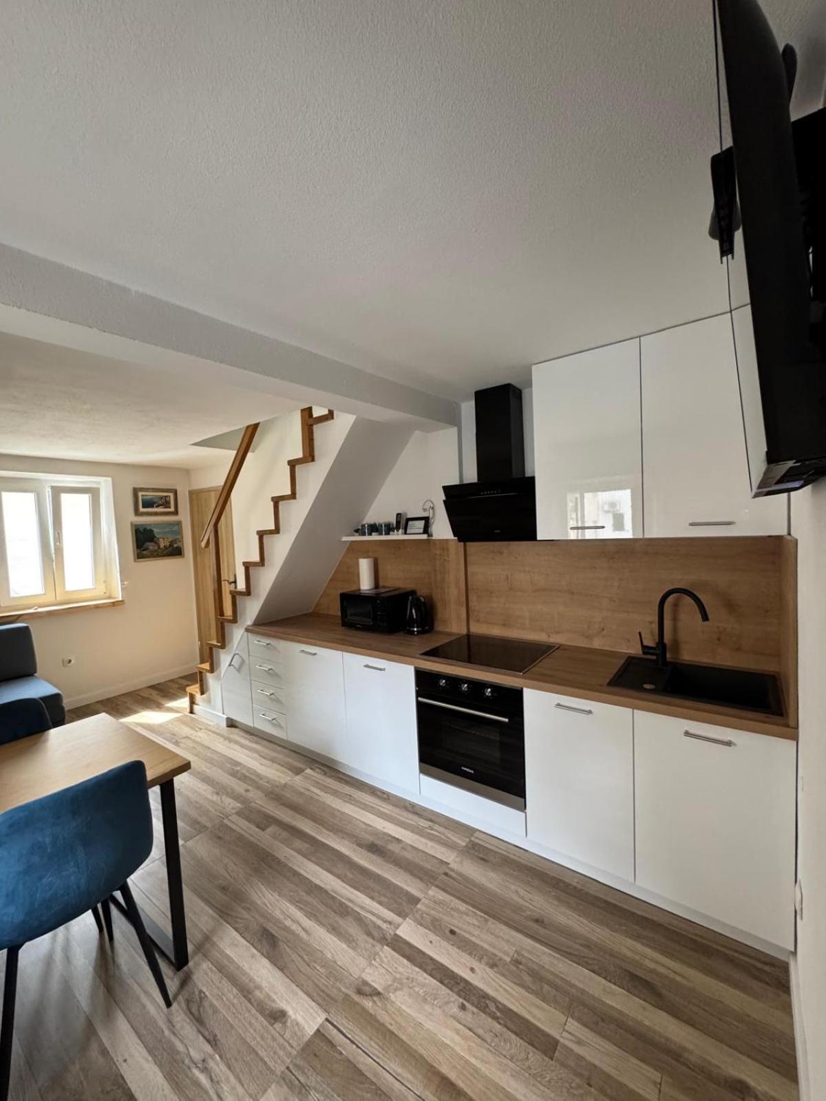 Apartments Bepina- 5 Mins From The Center Σπλιτ Εξωτερικό φωτογραφία