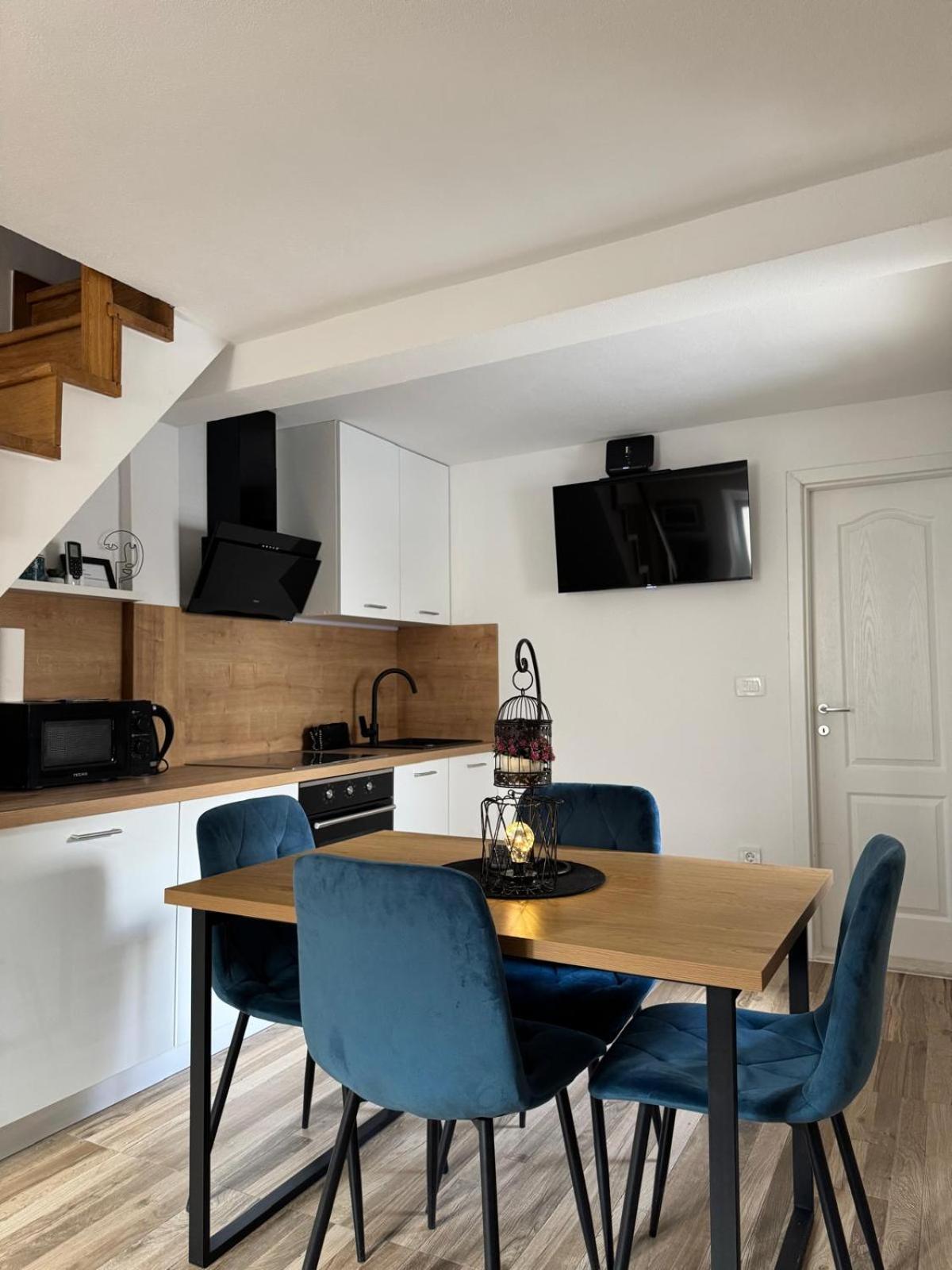 Apartments Bepina- 5 Mins From The Center Σπλιτ Εξωτερικό φωτογραφία
