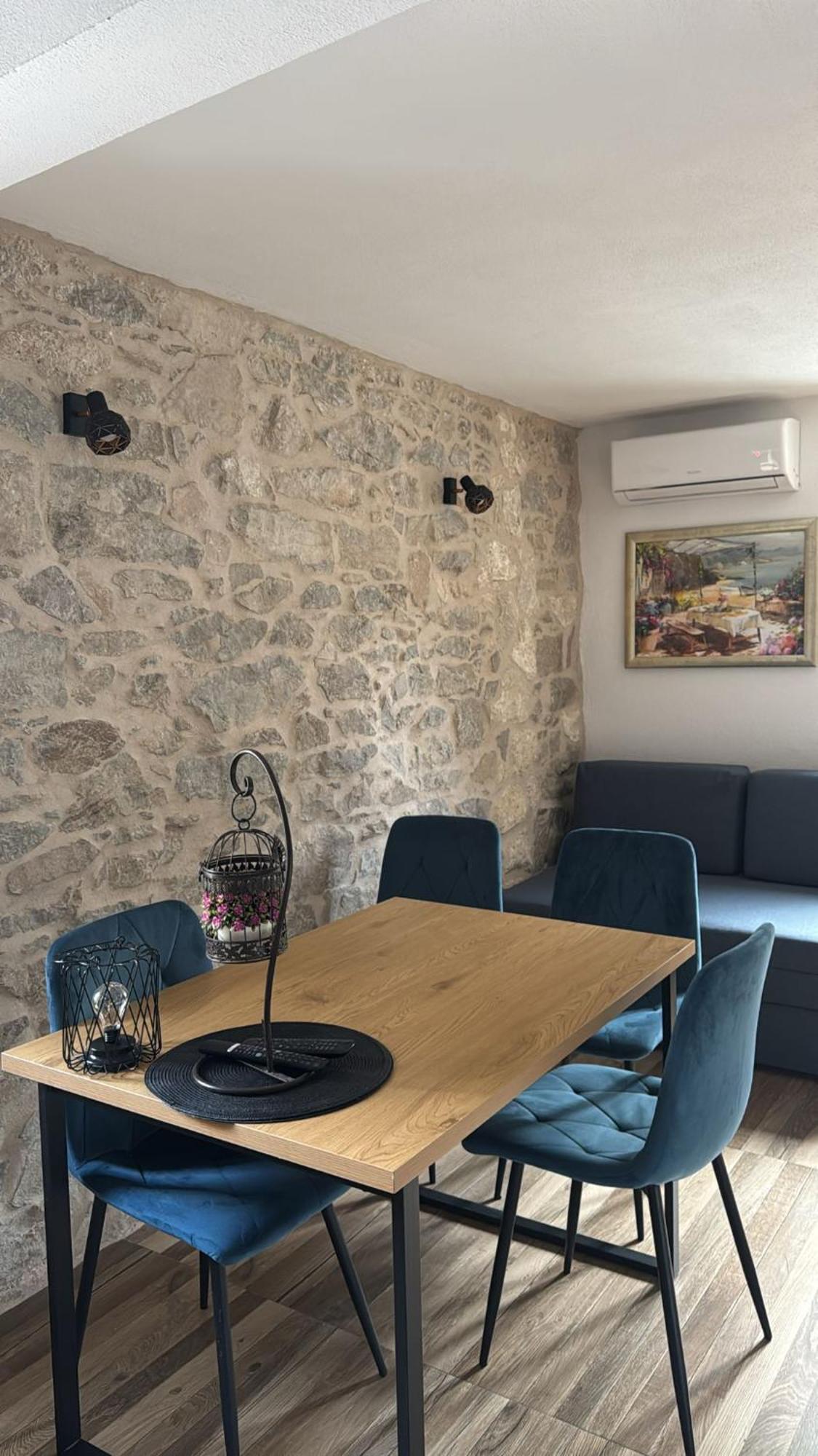 Apartments Bepina- 5 Mins From The Center Σπλιτ Εξωτερικό φωτογραφία