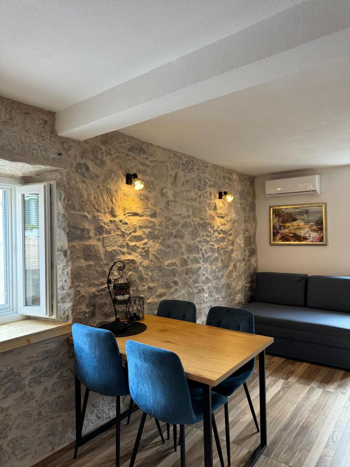 Apartments Bepina- 5 Mins From The Center Σπλιτ Εξωτερικό φωτογραφία